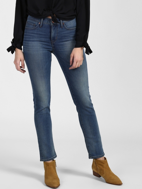 

Levis Women Blue Slim Fit Mid-Rise Clean Look Cropped Jeans