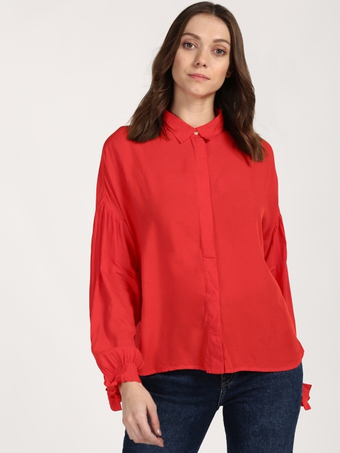 

Levis Women Red Regular Fit Solid Casual Shirt