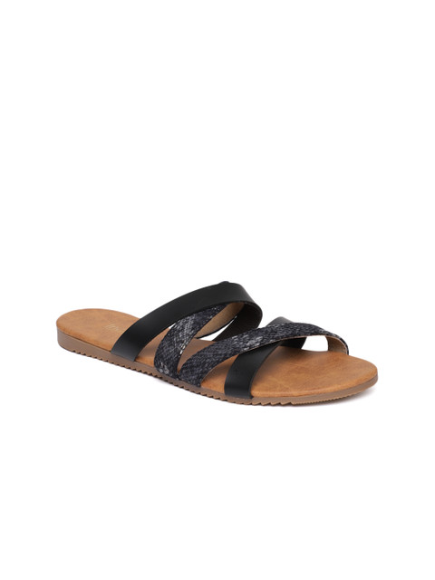 

Inc 5 Women Black Snake Skin Print Flats
