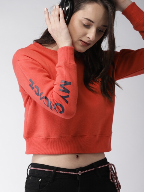 

Harvard Women Red Solid Sweatshirt
