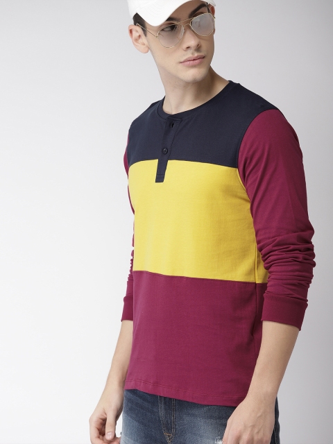 

Harvard Men Maroon & Navy Blue Colourblocked Henley Neck T-shirt