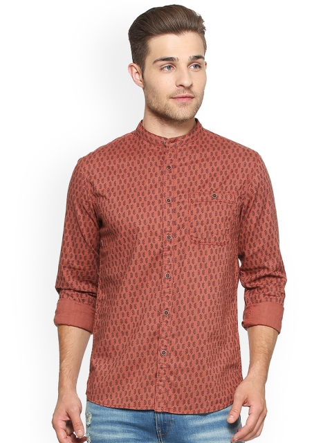 

People Men Rust Regular Fit Printed Casual Shirt