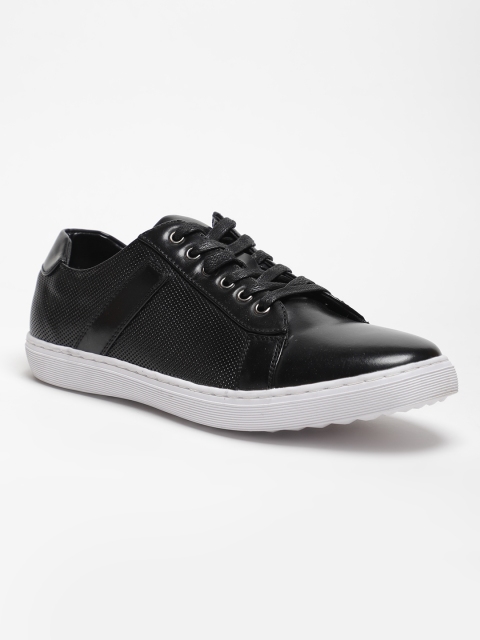 

LOCOMOTIVE Men Black Sneakers