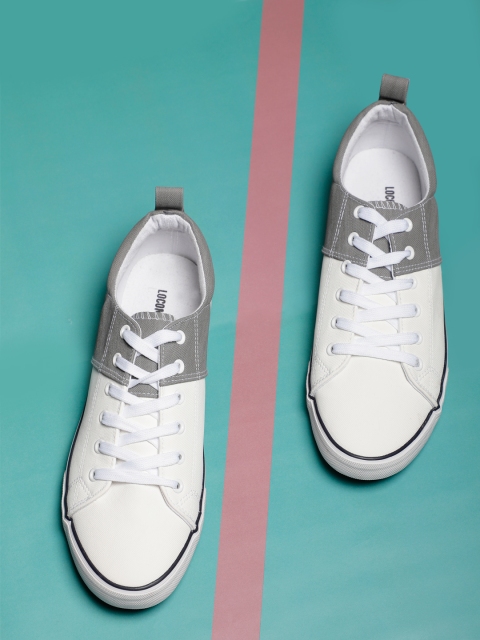 

LOCOMOTIVE Men White Sneakers