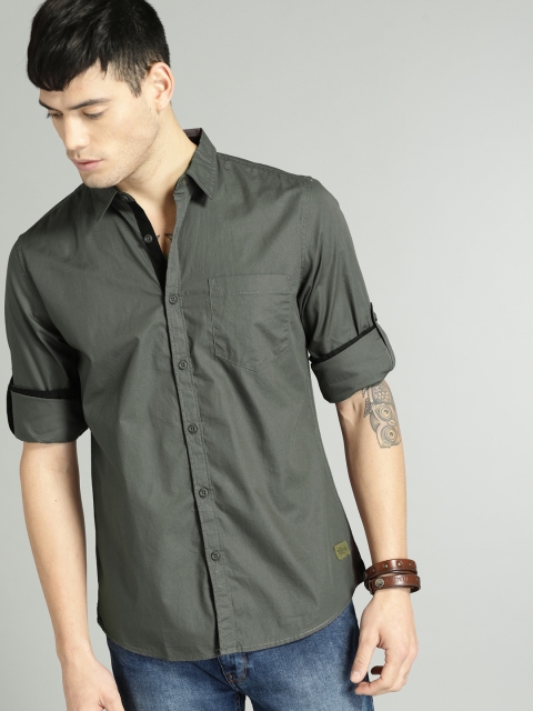 

Roadster Men Grey Regular Fit Solid Casual Shirt