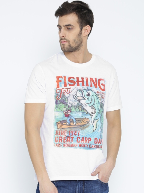 

Wrangler Men White Printed Silver Shield T-shirt