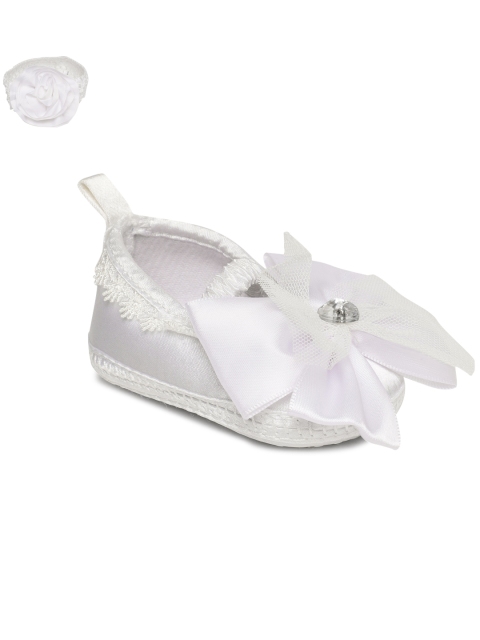 

Kittens Girls White Solid Synthetic Ballerinas With Hairband