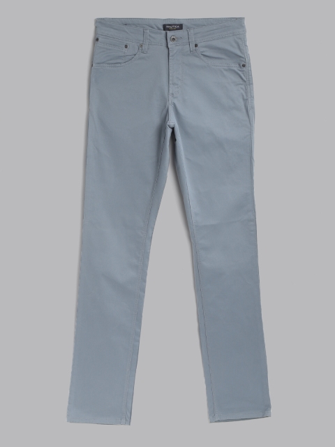 

Nautica Men Powder Blue Solid Slim Fit Chinos