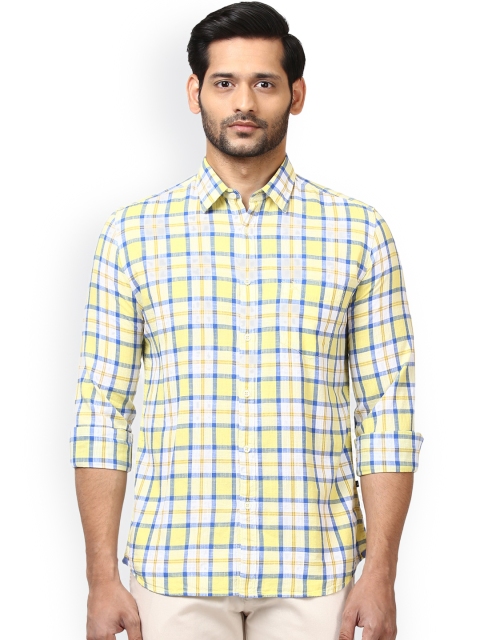 

Parx Men Yellow & Blue Slim Fit Checked Casual Shirt