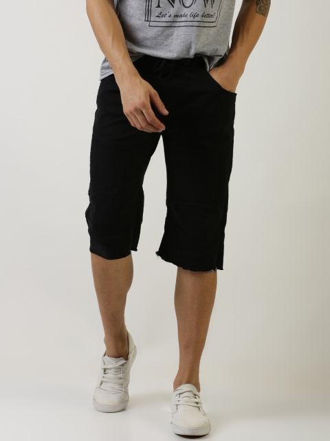 

SHELTR Men Black Solid Slim Fit Regular Shorts