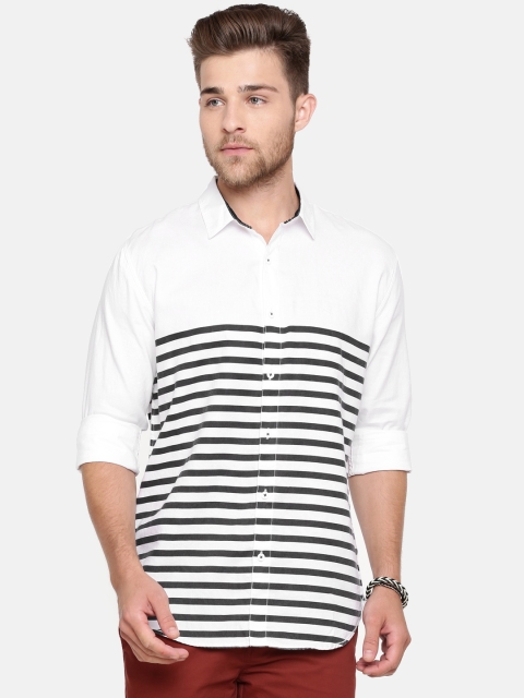 

Breakbounce Men White & Black Slim Fit Striped Casual Shirt