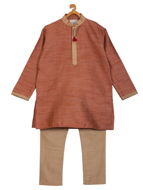 

KISAH Boys Maroon Self Design Kurta with Pyjamas