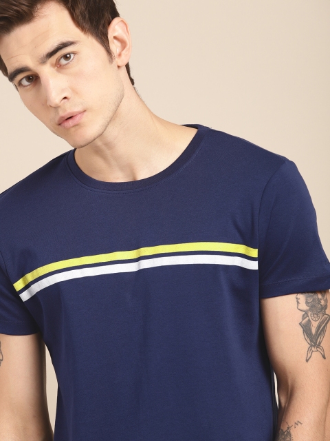 

ether Men Navy Blue Chest Printed Round Neck T-shirt