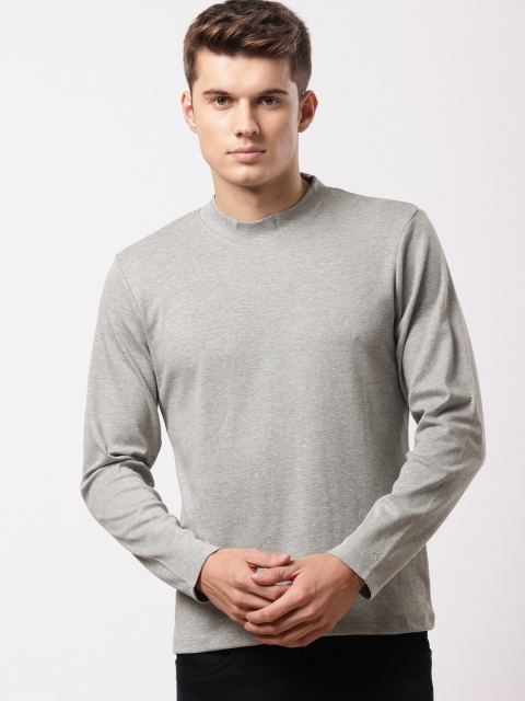 

ether Men Grey Solid Round Neck T-shirt