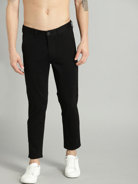 

Roadster Men Black Regular Fit Solid Chinos