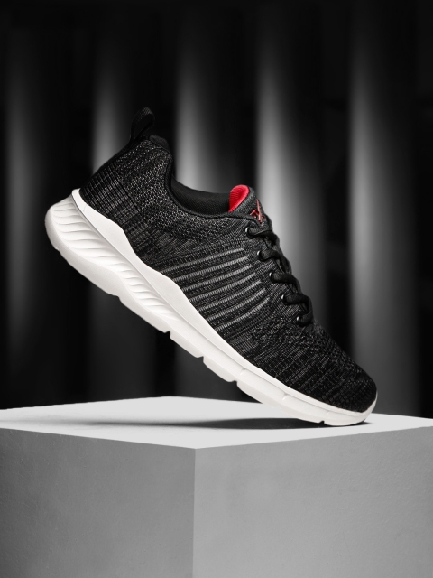 

HRX by Hrithik Roshan Men Black Running Shoes