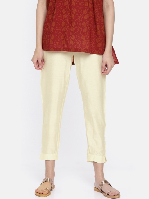 

Melange by Lifestyle Women Off-White Tapered Fit Solid Cropped Trousers