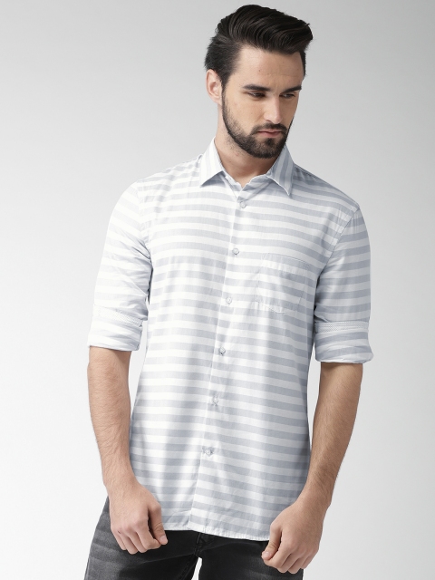

Celio Men Grey & White Slim Fit Striped Casual Shirt