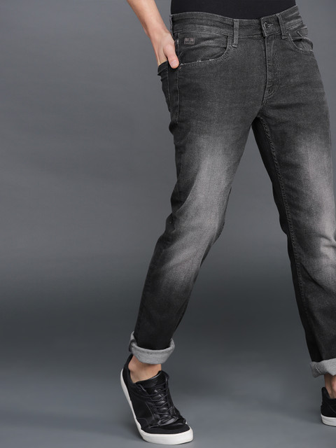 

WROGN Men Black Slim Fit Mid-Rise Clean Look Stretchable Jeans