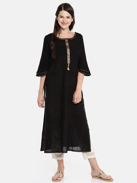 

Aaboli Women Black Solid Straight Kurta