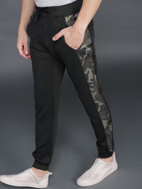 

WROGN Men Black & Olive Printed Joggers