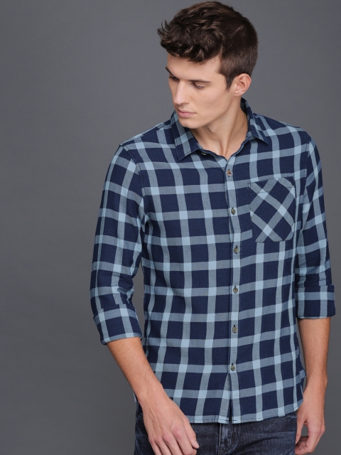 

WROGN Men Blue Slim Fit Checked Casual Shirt