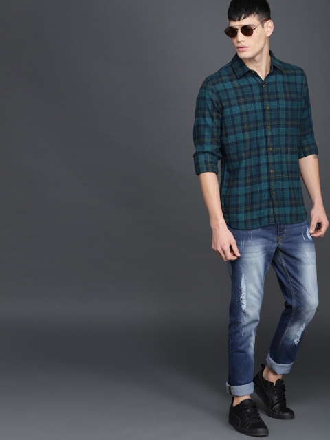 

WROGN Men Blue Slim Fit Checked Casual Shirt