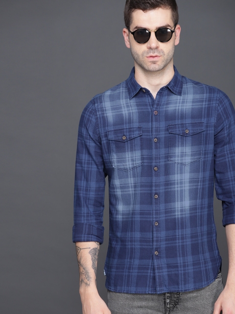 

WROGN Men Blue Slim Fit Checked Casual Shirt
