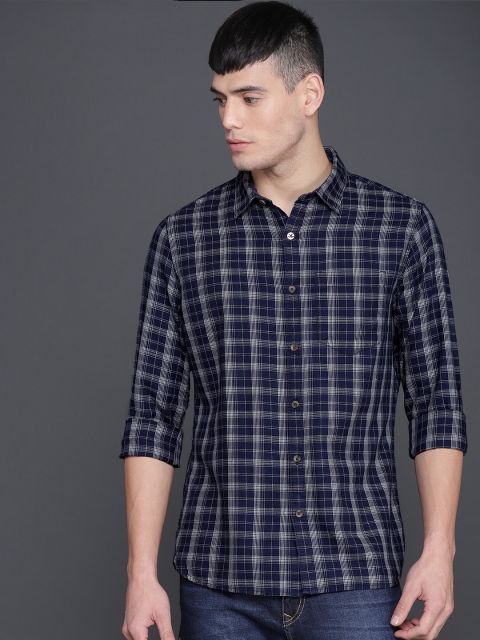 

WROGN Men Blue Slim Fit Checked Casual Shirt