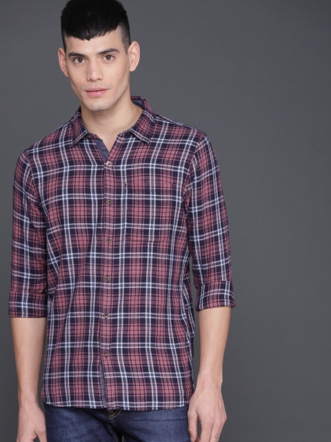 

WROGN Men Maroon & Navy Blue Slim Fit Checked Casual Shirt