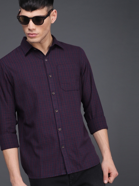 

WROGN Men Navy & Maroon Slim Fit Checked Casual Shirt, Navy blue
