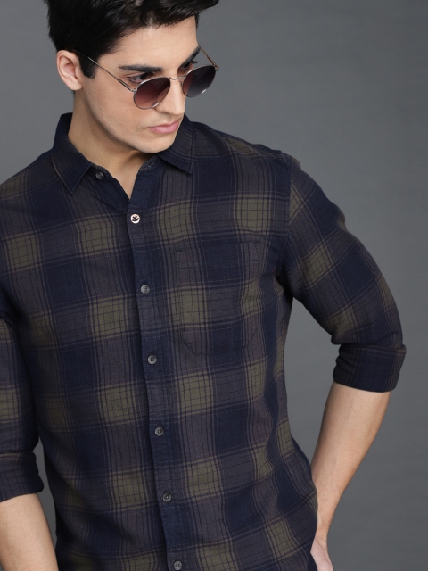 

WROGN Men Brown & Navy Slim Fit Checked Casual Shirt