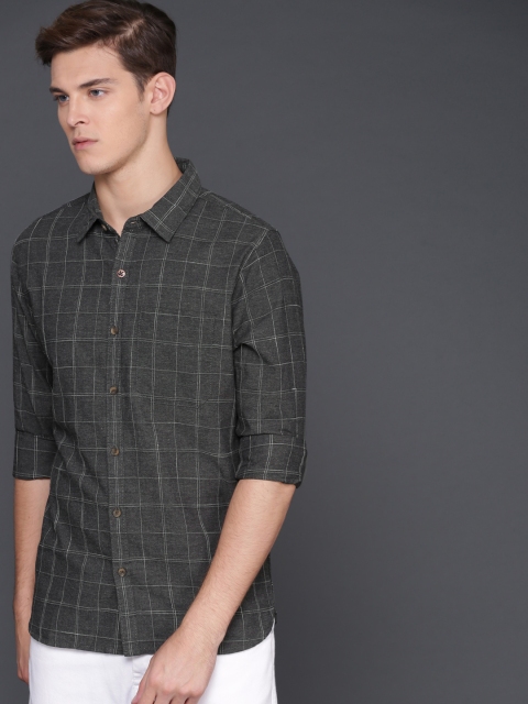 

WROGN Men Charcoal Grey Slim Fit Checked Casual Shirt