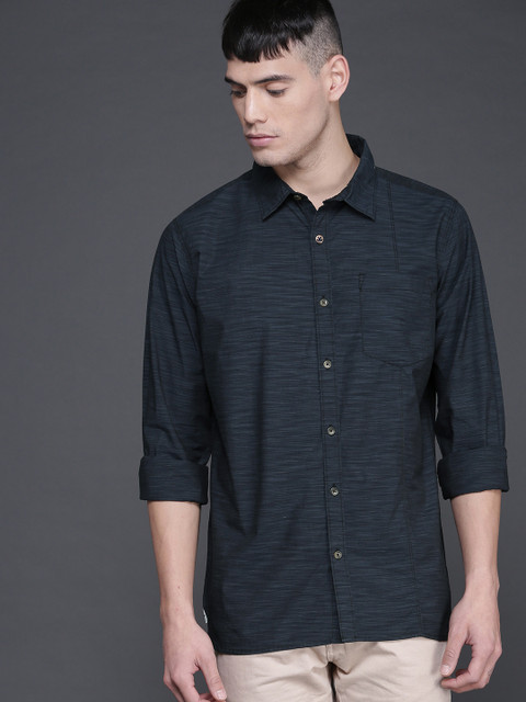 

WROGN Men Navy Blue Slim Fit Striped Casual Shirt
