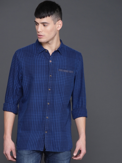 

WROGN Men Blue Slim Fit Checked Casual Shirt