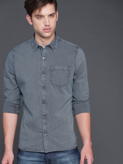 

WROGN Men Blue Slim Fit Striped Casual Shirt