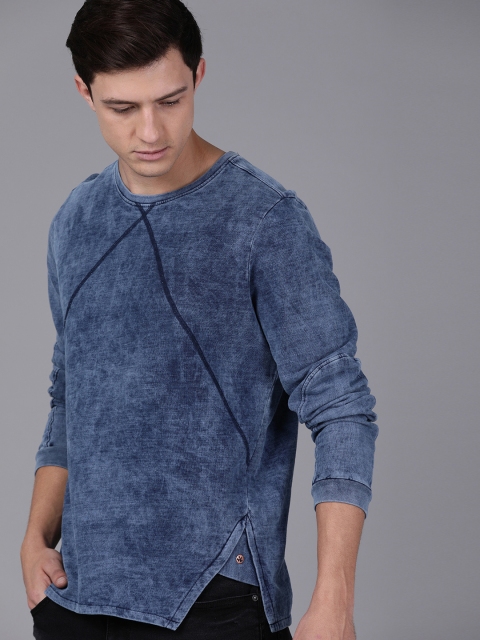 

WROGN Men Blue Solid Round Neck T-shirt