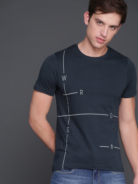 

WROGN Men Navy Blue Printed Round Neck T-shirt