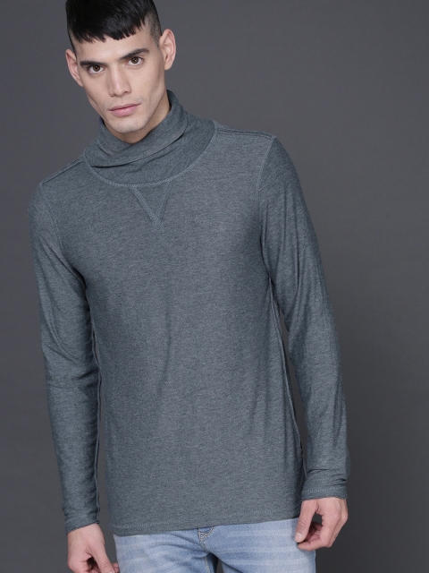 

WROGN Men Navy Blue Solid High Neck T-shirt