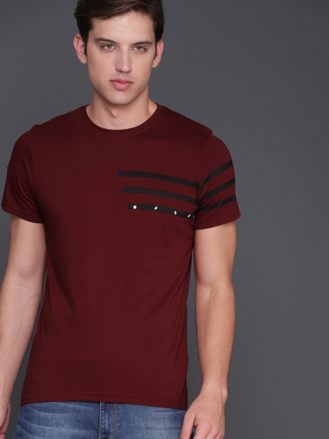 

WROGN Men Maroon Printed Round Neck T-shirt