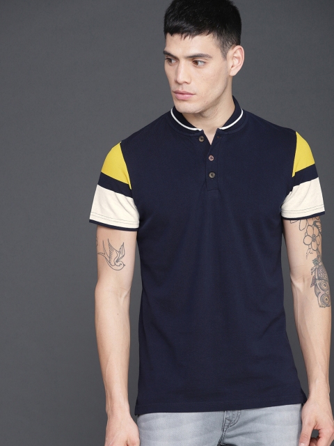 

WROGN Men Navy Blue Solid T-shirt