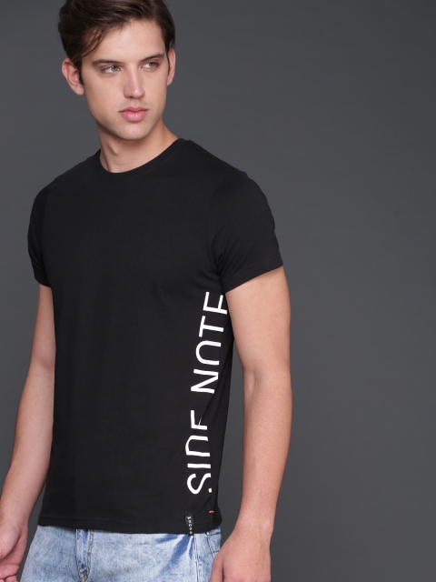 

WROGN Men Black Printed Round Neck T-shirt