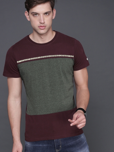 

WROGN Men Maroon & Charcoal Grey Colourblocked Round Neck T-shirt