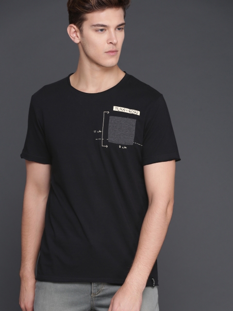 

WROGN Men Black Printed Round Neck T-shirt