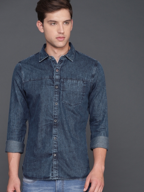

WROGN Men Blue Slim Fit Solid Chambray Casual Shirt