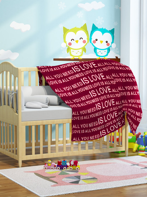 

Pluchi Maroon & Off-White Printed AC Room 350 GSM Baby Blanket