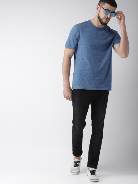 

Levis Men Blue Solid Round Neck T-shirt