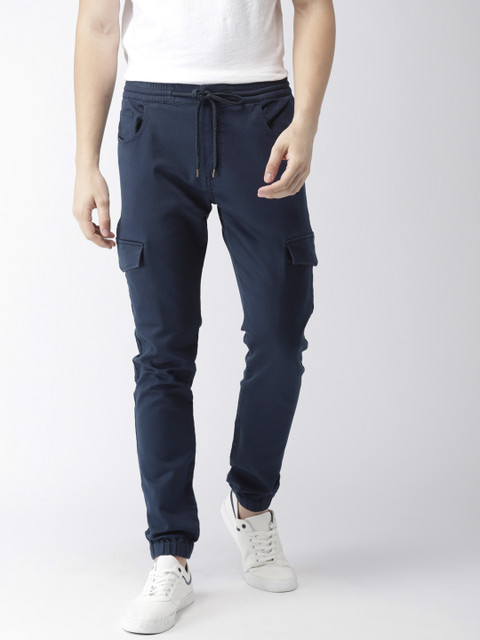 

Levis Men Navy Slim Fit Solid Cargos, Navy blue