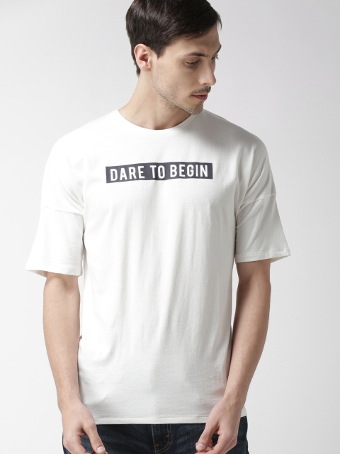 

Levis Men White Solid Round Neck T-shirt