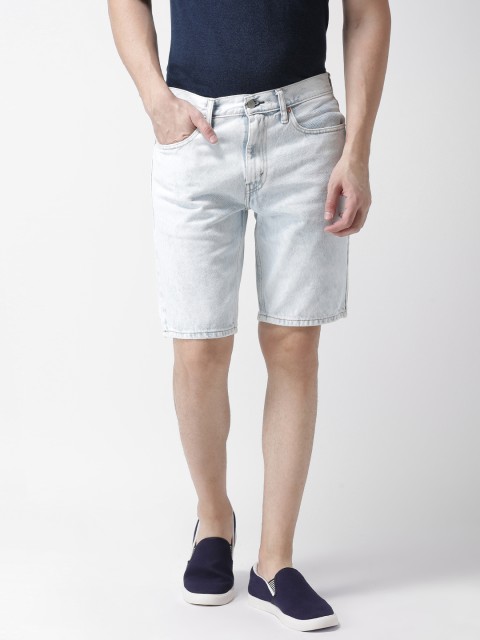 

Levis Men Blue Washed Tapered Fit Denim Shorts 502